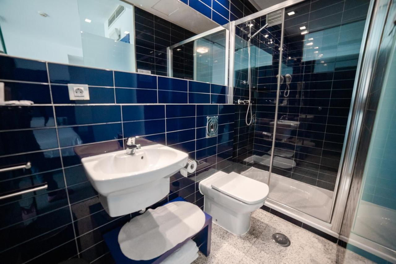 Hostal Albany ليون المظهر الخارجي الصورة